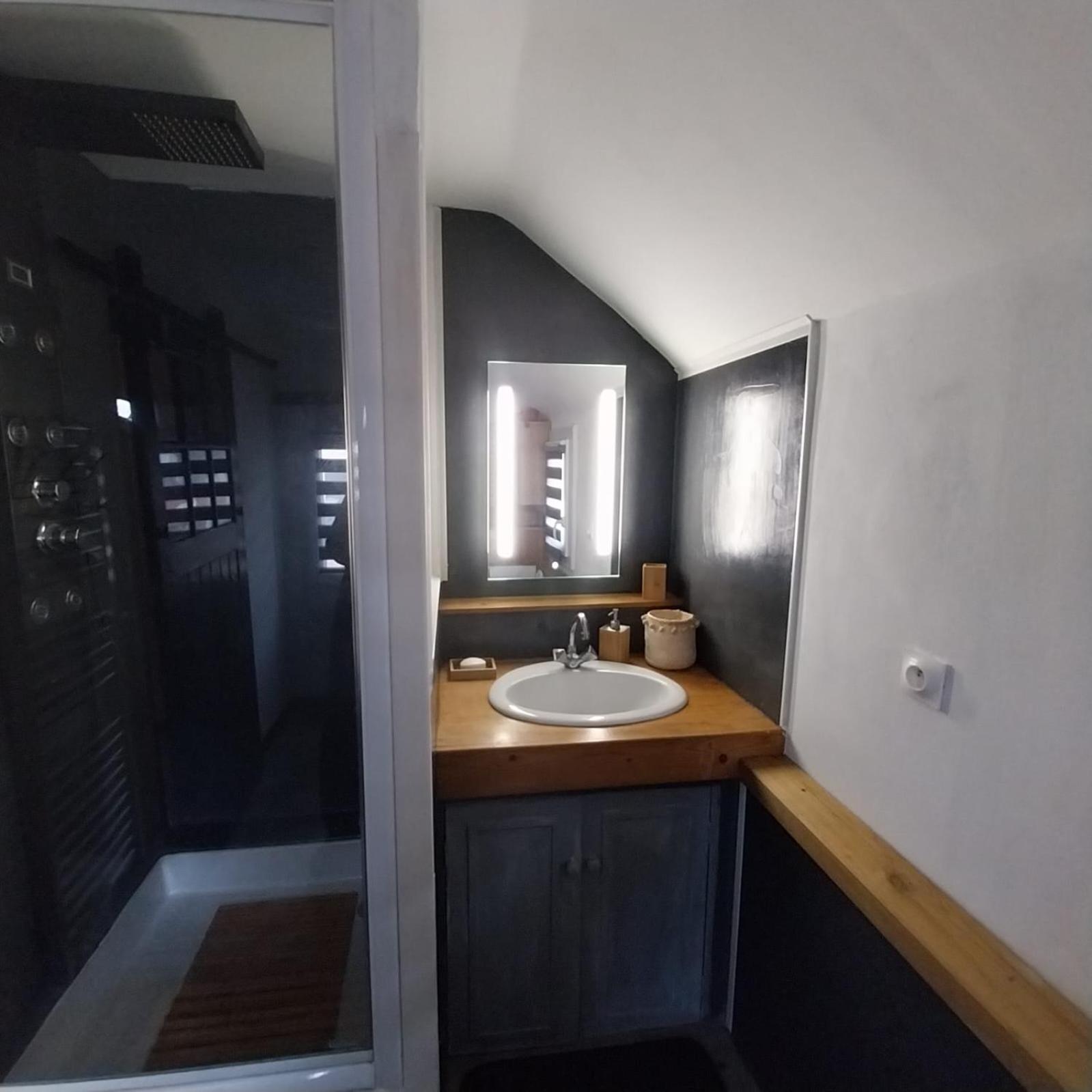 Le Petit Nid De Muzy Holiday home Muzy (Eure)